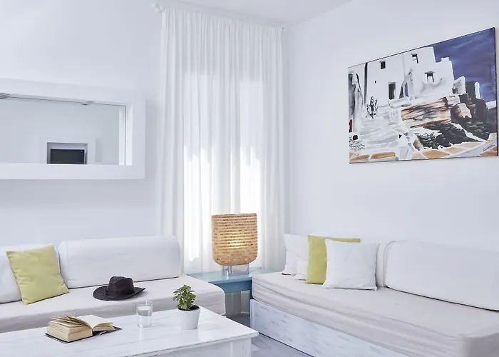 Aparthotel Mykonos Town Suites 4*