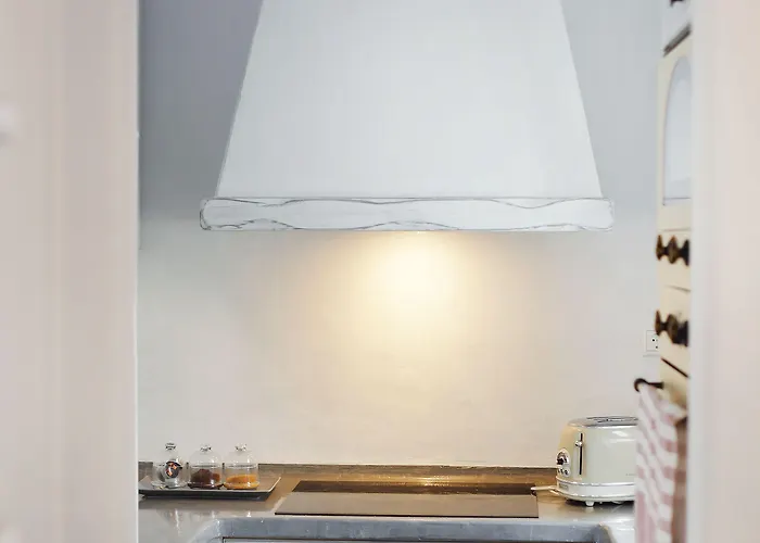 Mykonos Town Suites 4*