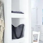 Mykonos Town Suites Aparthotel 4*