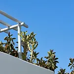 Mykonos Town Suites Aparthotel 4*