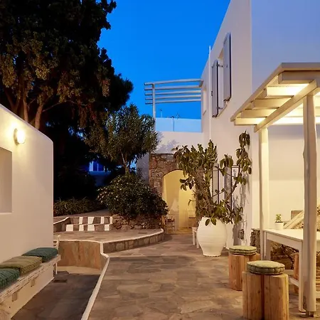 Ξενοδοχείο με διαμερίσματα Mykonos Town Suites 2*