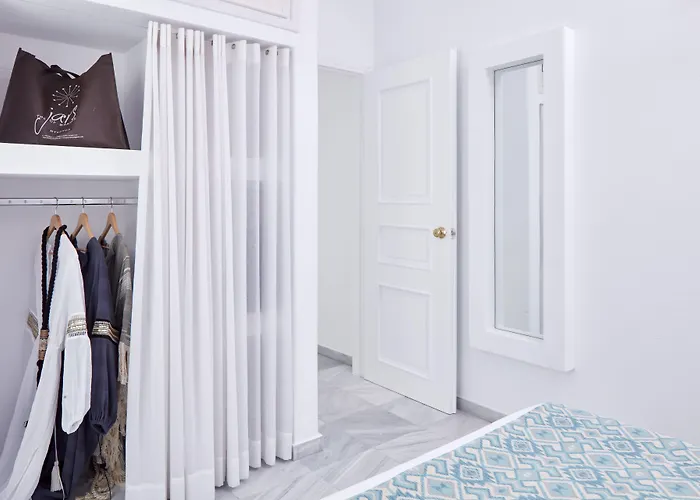 Aparthotel Mykonos Town Suites 4*