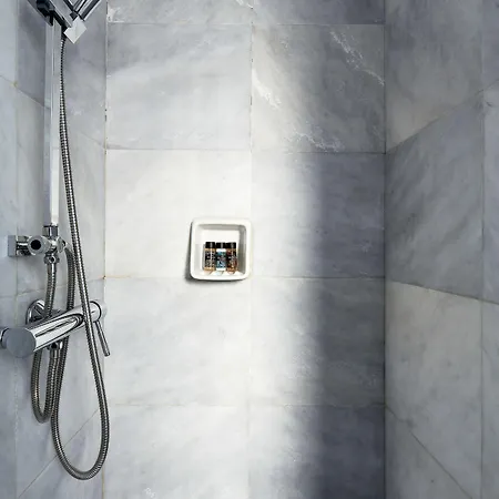 מלון דירות Mykonos Town Suites 4*